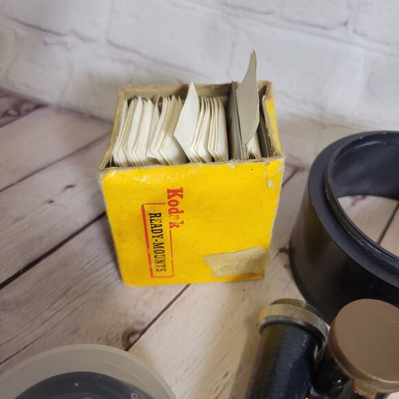 Vintage Camera Accessories Lens, Flashes, Covers Olympus, Kodak, Quantaray,Canon - Picture 7 of 10